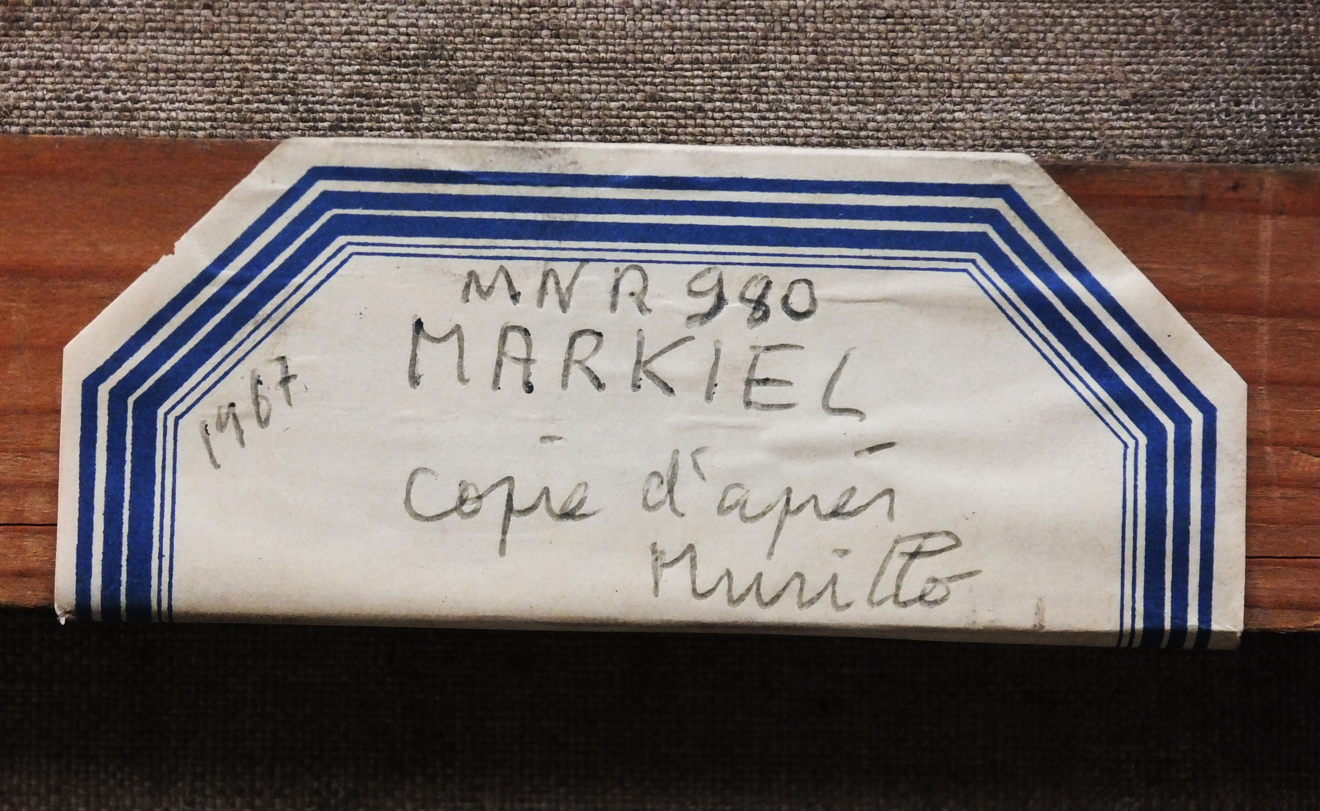 mnr/MNR00980/MNR 980_c_MuseeduLouvre_détail étiquette.jpg